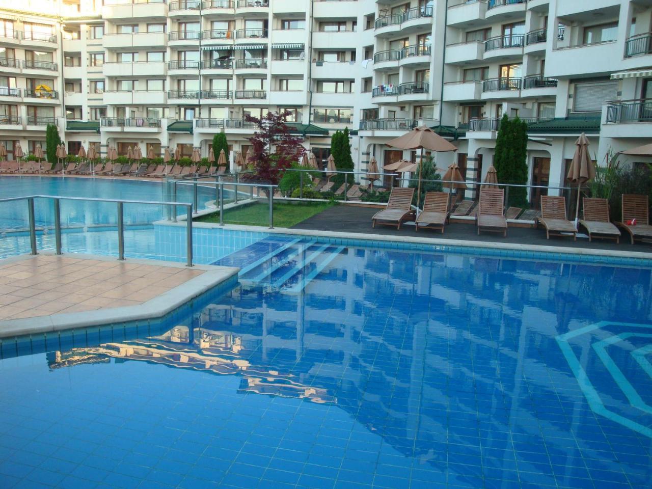 Kalina Private Apartments In Emerald Resort, Ravda Luaran gambar